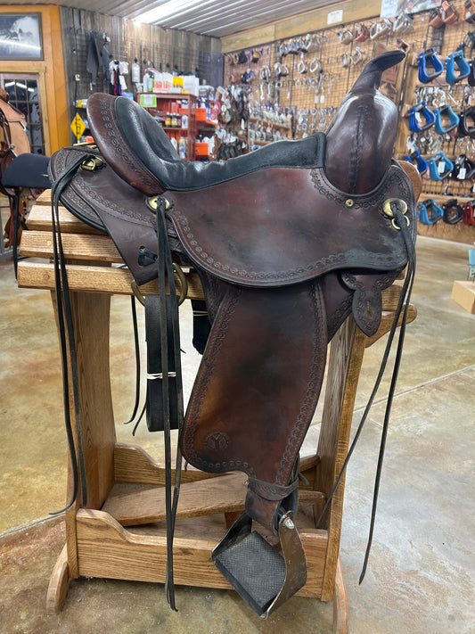 Used Circle Y Trail Gator Saddle, 14" Seat