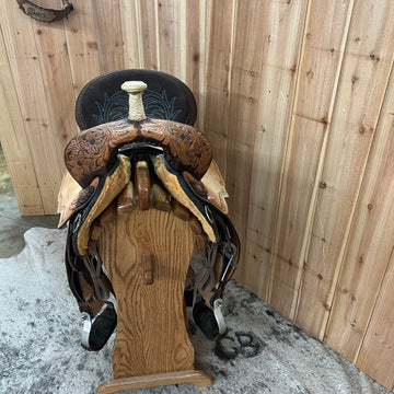 Circle Y Josey Ultimate Cash Barrel Saddle, 15.5" Seat (Demo)