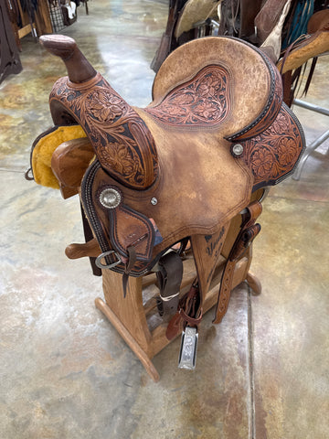 Used Corriente Barrel Saddle, 13.5" Seat