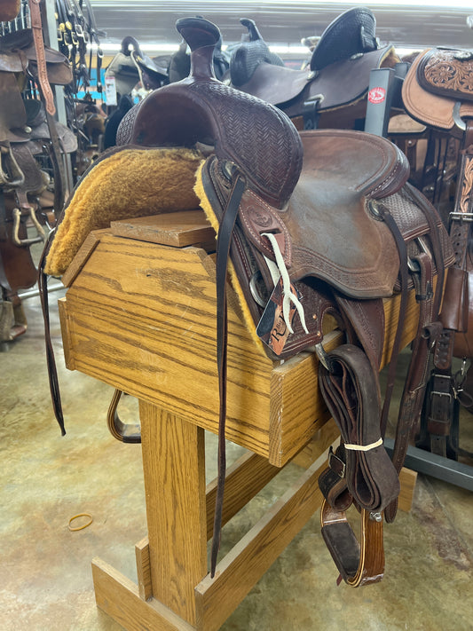 Used PT Custom Ranch Cutter/Cowhorse, 16" Seat