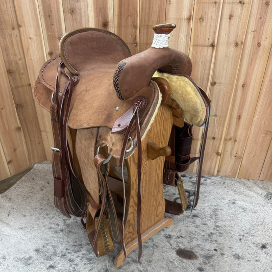 Triple T Ranch Saddle, 16" Seat