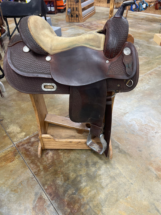 Used Pleasure/Trail Saddle, 16" Seat