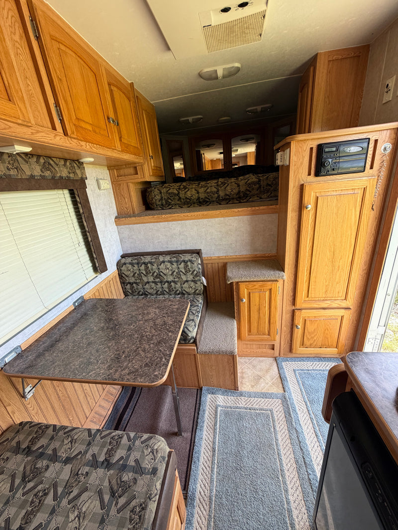 2006 Bison Alumasport 3-Horse Slant
