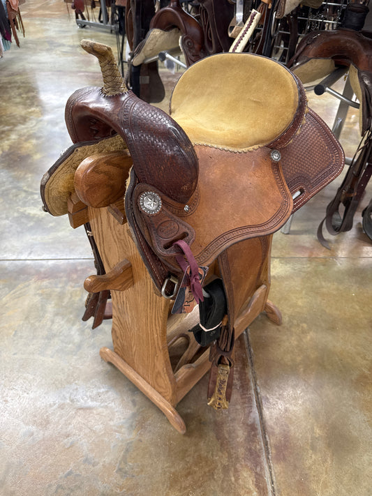 Used Courts Barrel Saddle, 14" Seat