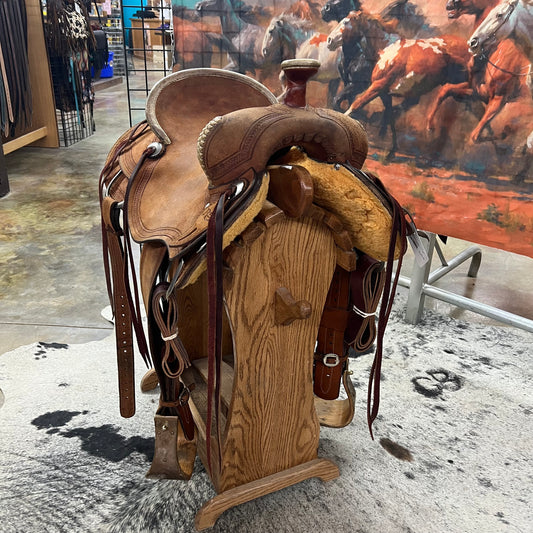 R Bar B Ranch Saddle, 16.5" Seat (Demo)