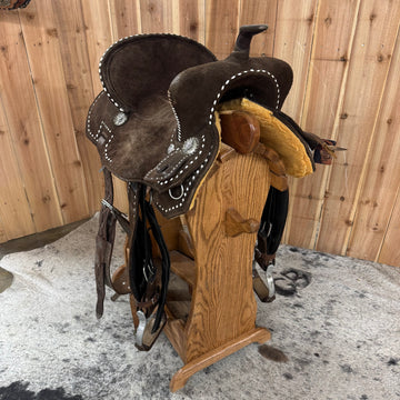 Used Master Lightweight Barrel Racer Saddle, 15" Seat