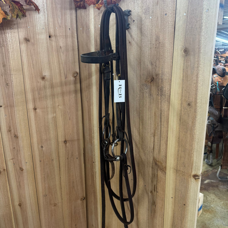 Used Bridle Rig w/ Loose Ring Twisted Wire Snaffle