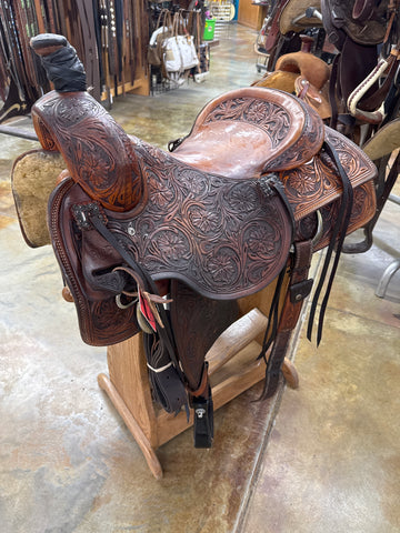Used R Bar B Cowhorse Saddle, 16" Seat