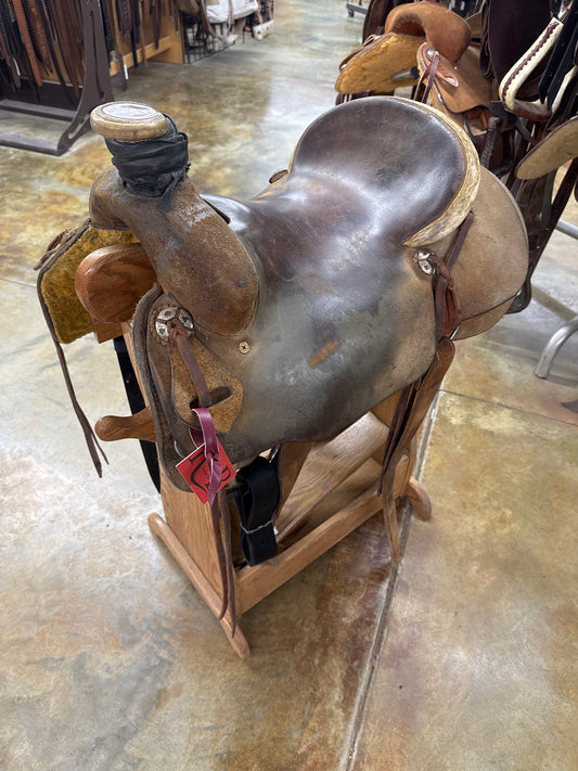 Used FW Stockyards Ranch Roper Saddle, 15.5"