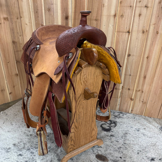 R Bar B Workhorse Ranch Cutter Saddle, 16" Seat