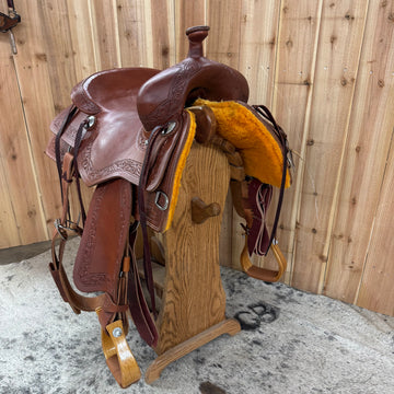 R Bar B Cowhorse Saddle, 16" Seat