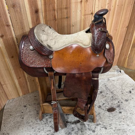 Used TexTan/Hereford Roper Saddle, 15.5" Seat