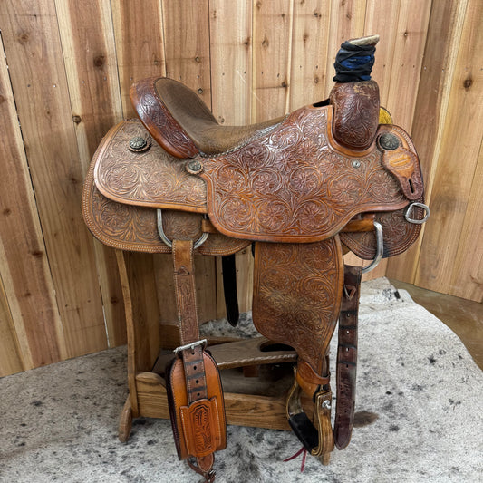 Used R Bar B Roper Saddle, 15.5" Seat