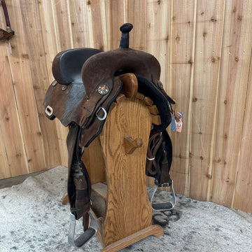Used Circle Y B Free Treeless Barrel Saddle, 15.5" Seat