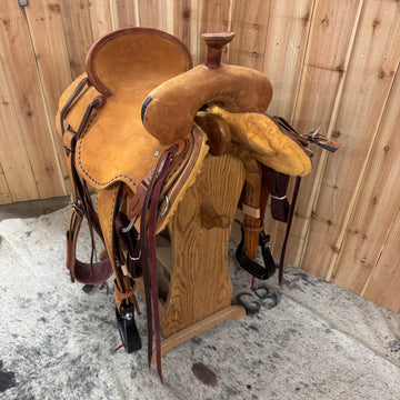 R Bar B Workhorse Rancher, 16" Seat