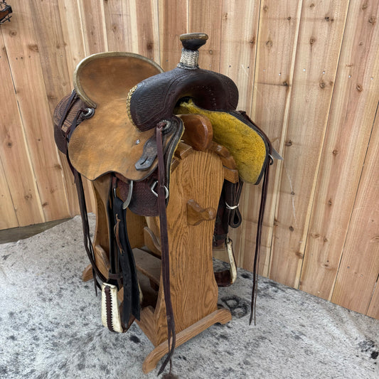 Used HR Ranch Saddle, 15.75" Seat
