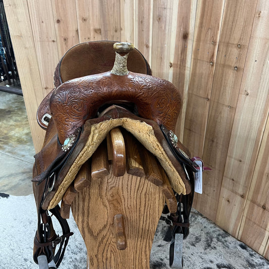 Used Circle Y B Free Treeless Barrel Saddle, 14.5" Seat