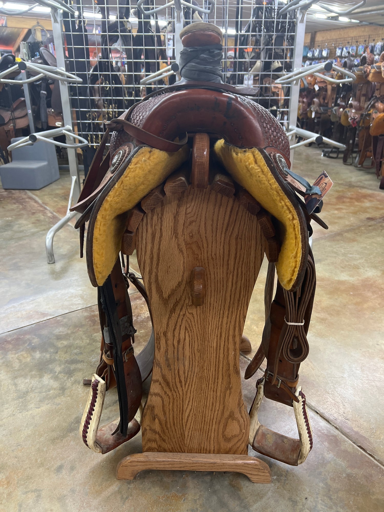 Roper Saddle