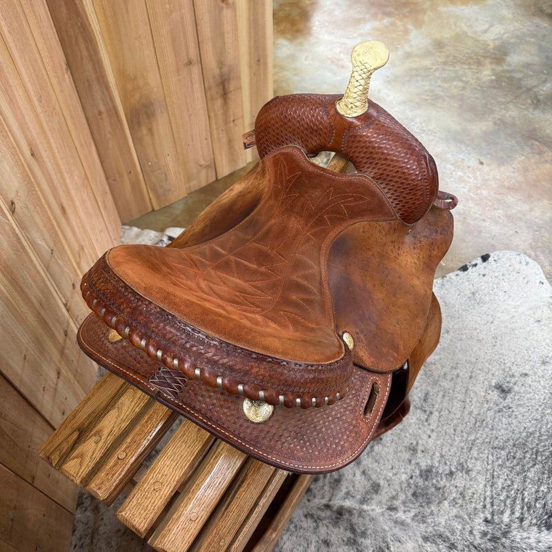 Used Courts Barrel Saddle, 14.75" Seat