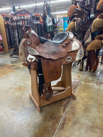 Used Big Horn Show Saddle, 16" Seat