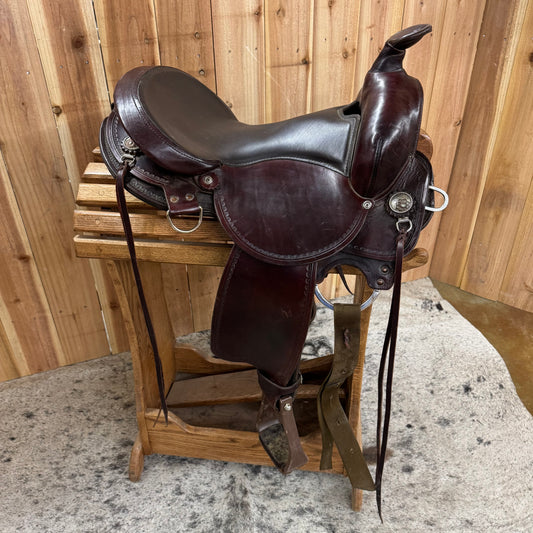 Used Fabtron Trail Saddle, 15.5" Seat