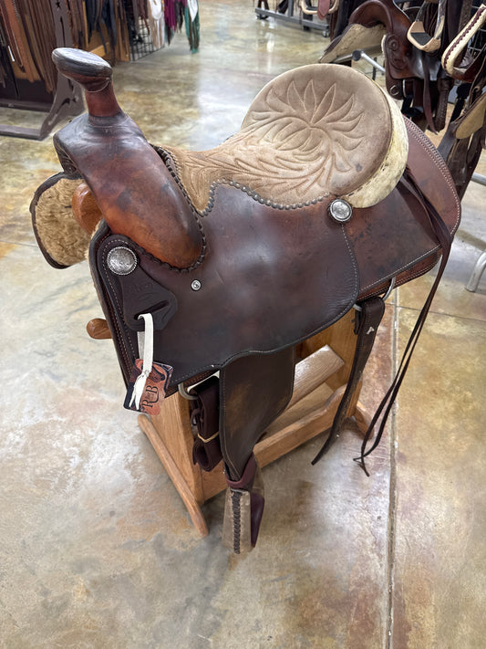 Used Yochum Roper Saddle, 15.5" Seat