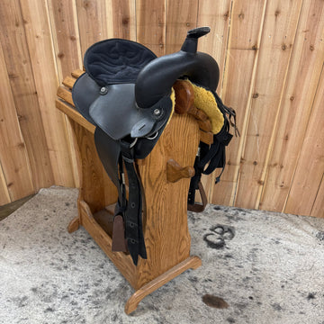 Used Wintec Kids Saddle, 13" Seat