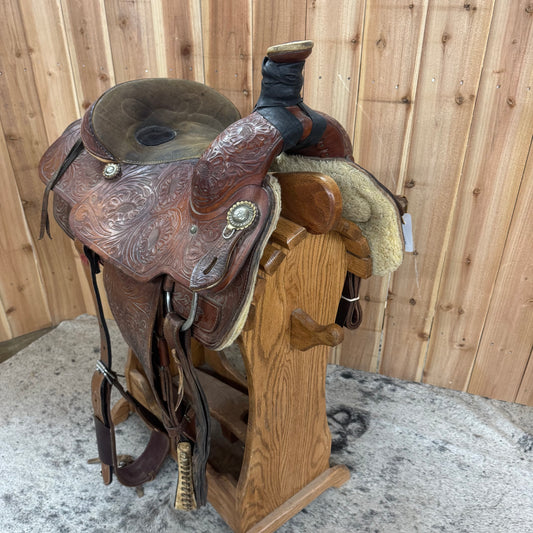Used Roper Saddle, 15.5" Seat