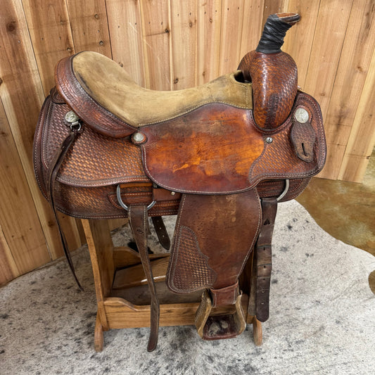 Used RS Roper Saddle, 16.5" Seat
