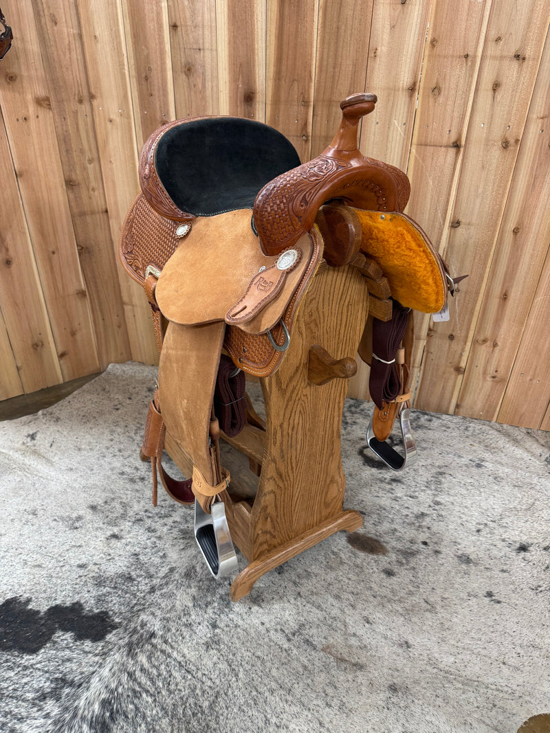 R Bar B Barrel Saddle, 13" Seat