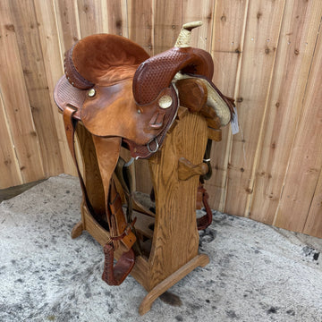 Used Courts Barrel Saddle, 14.75" Seat