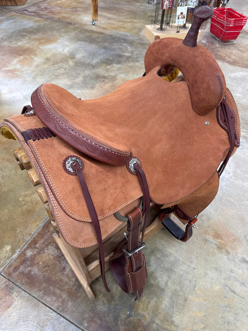R Bar B Summit Series Cutter Saddle, 16" Seat