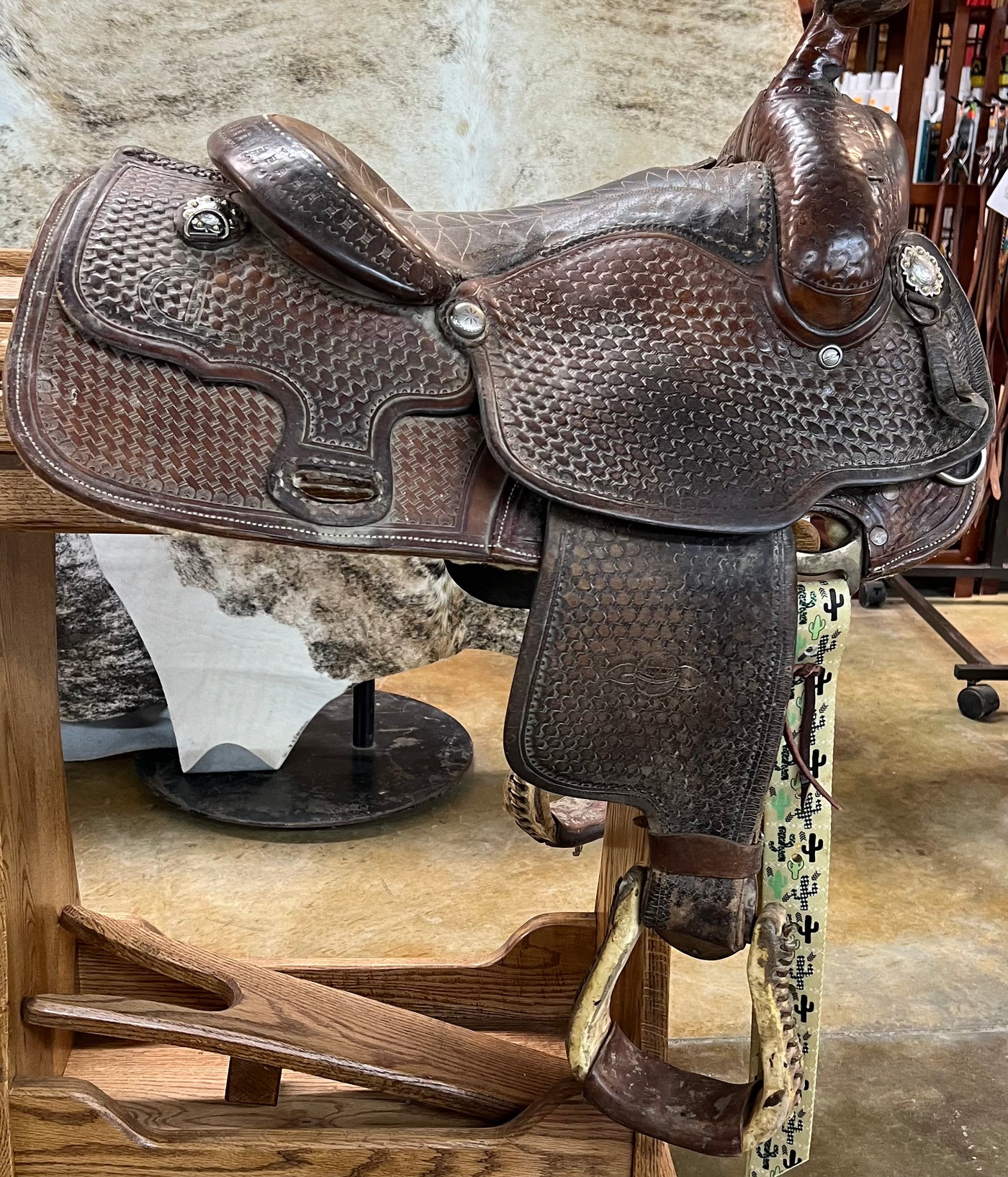 Used Longhorn Youth Roper, 13"