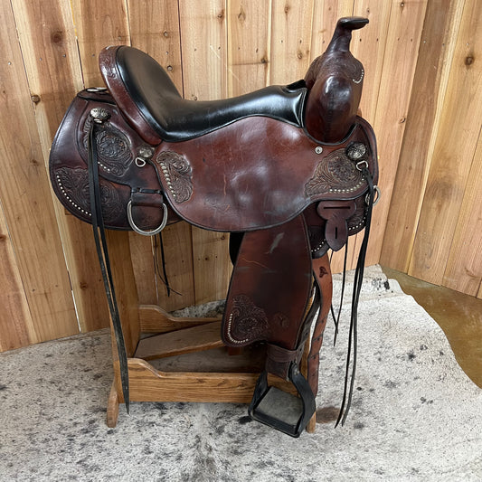 Used Circle Y Clearwater Flex 2 Trail Saddle, 17" Seat