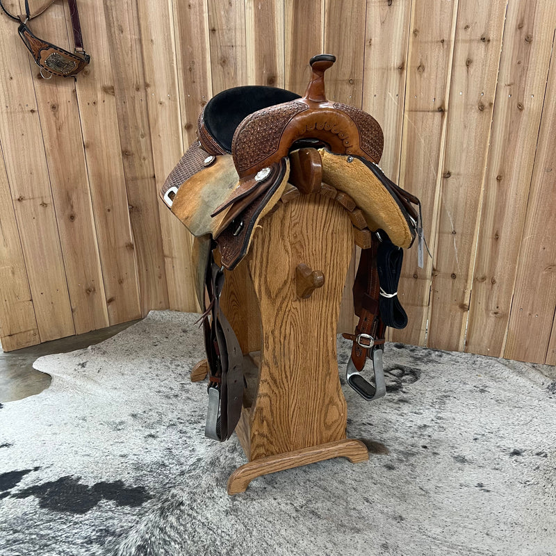 Used R Bar B Barrel Saddle, 13.5" Seat
