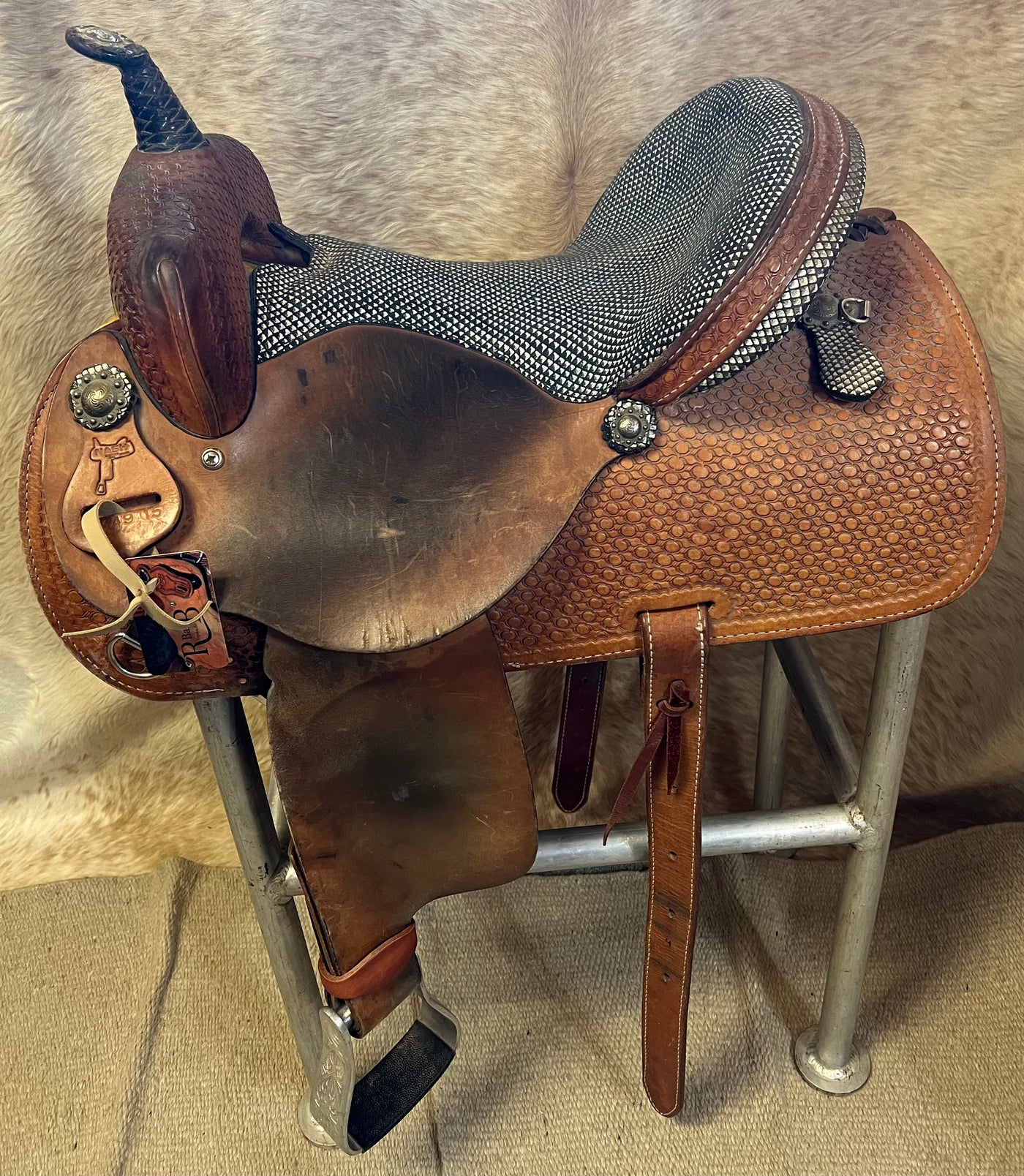 Used Nash Barrel Saddle, 15."