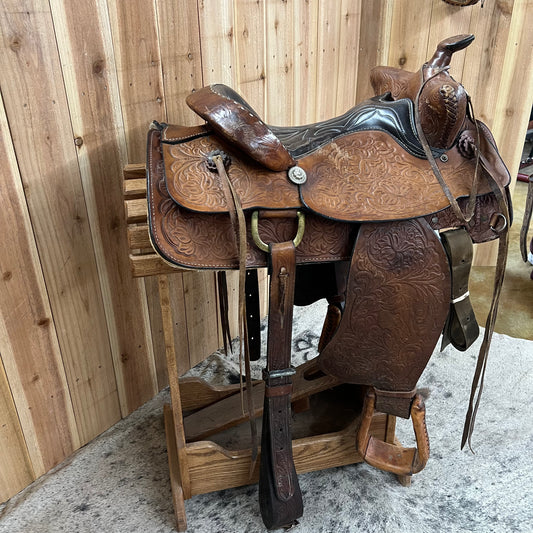 Used Red Ranger Pleasure Saddle, 16" Seat