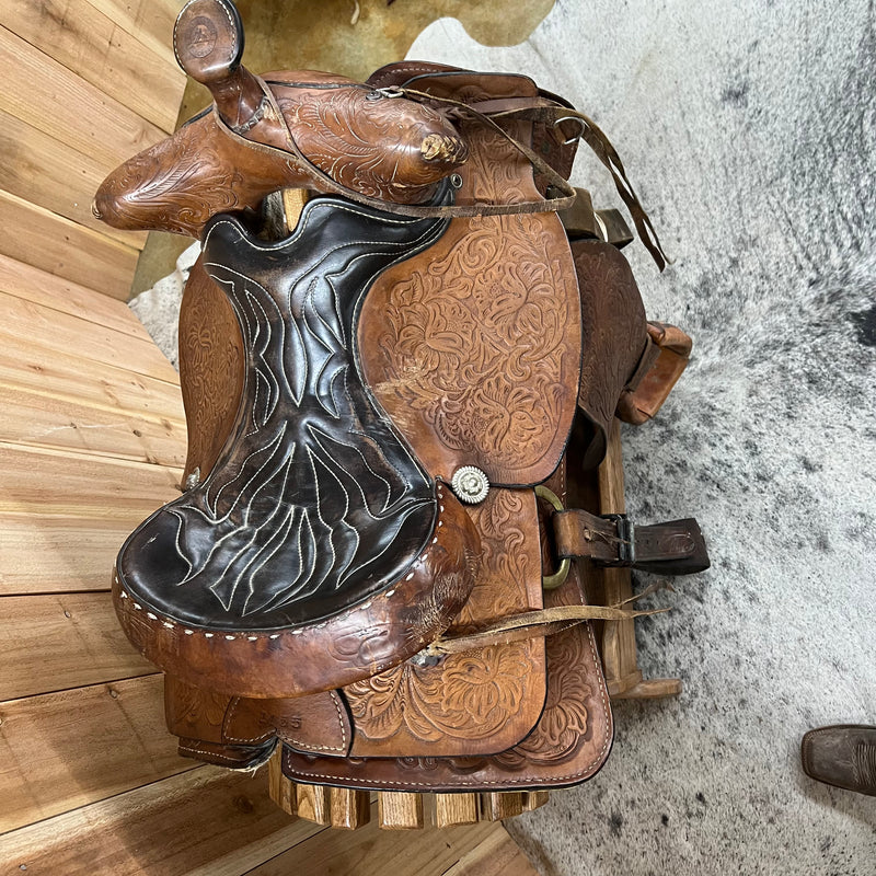 Used Red Ranger Pleasure Saddle, 16" Seat