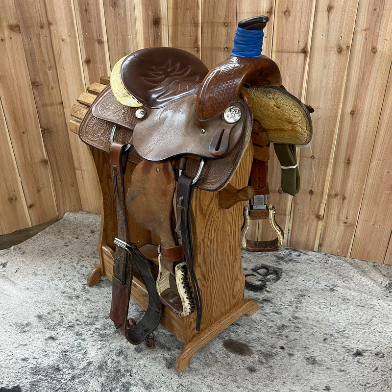 Used Courts Jr Roper Saddle, 12" Seat