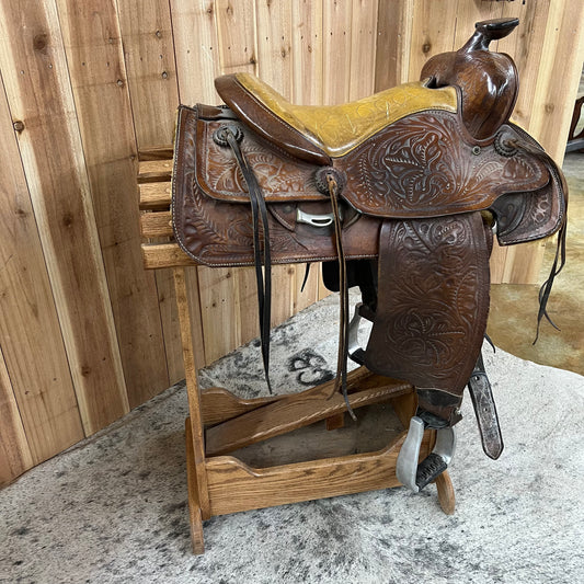 Used No Maker Western Saddle, 15" Seat