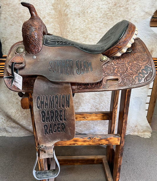 Used Master Barrel Saddle, 16"