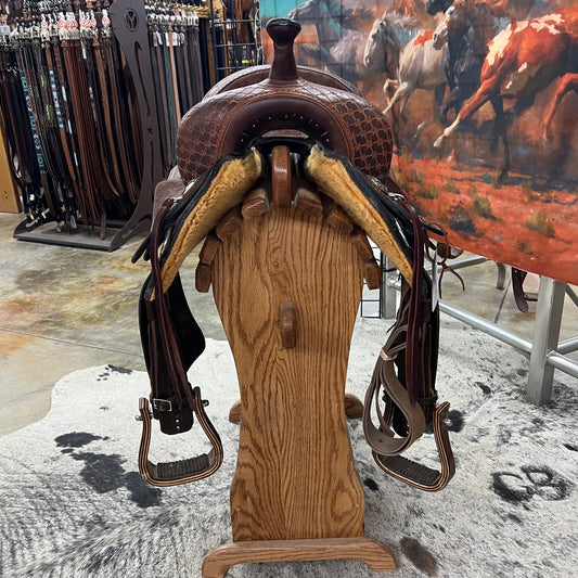 Used Circle Y Saturn Rising Barrel Saddle, 14" Seat