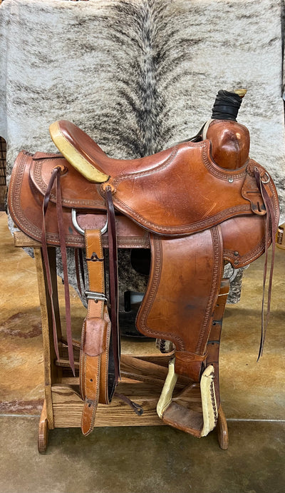 Used Courts Ranch Roper, 16"