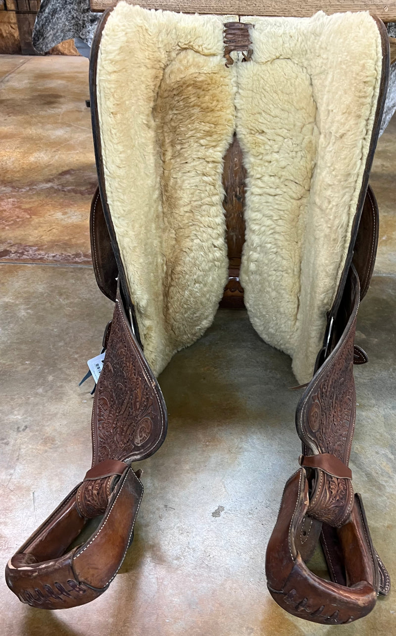 Used Trophy Tack Show Saddle, 15.5"