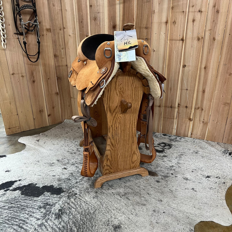 Circle Y Oakland Trainer Saddle, 15" Seat (Demo)