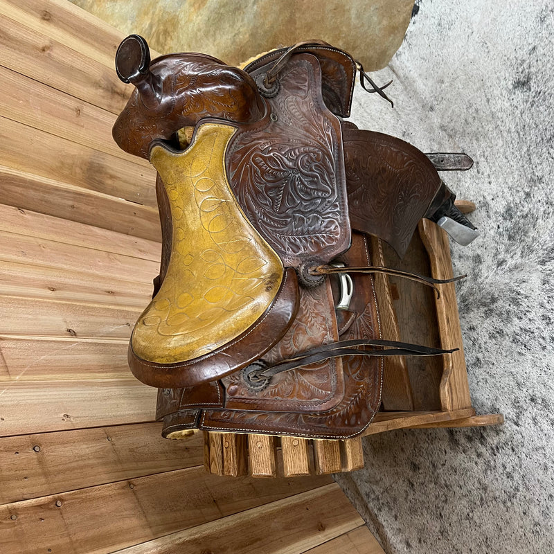 Used No Maker Western Saddle, 15" Seat