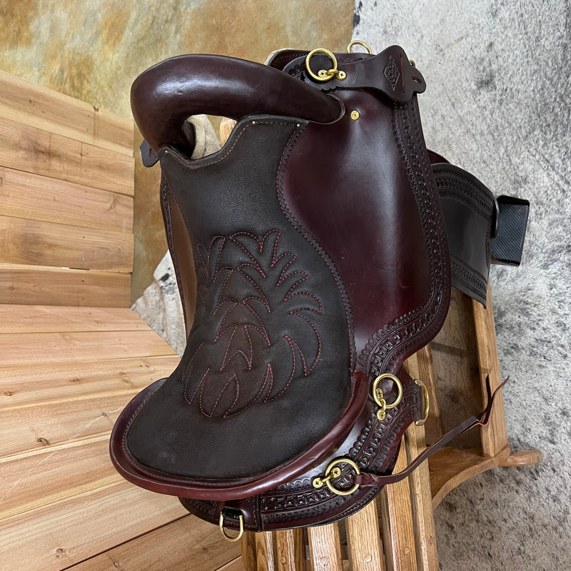 Tucker 359 Heritage Endurance Saddle, 16.5" Seat (Demo)