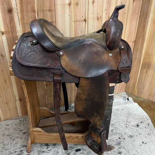 Used Circle Y Pleasure/Trail Saddle, 15.5" Seat