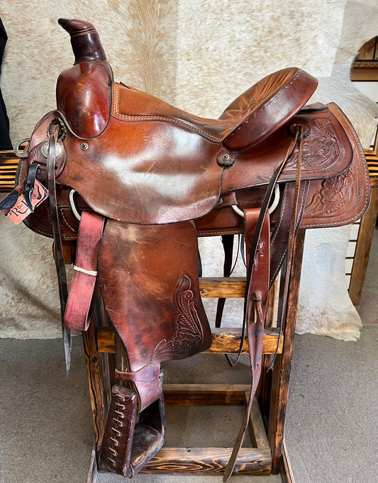 Used American Saddlery Roper, 15.5"