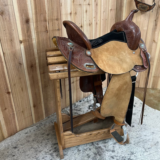 Used Circle Y Dakota Barrel Saddle, 15" Seat